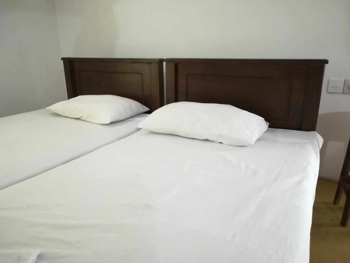 Hotel Sandara Tangalle Bagian luar foto